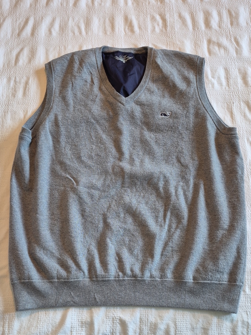 Vineyard Vines men's XL sweater vest V-neck merino/cotton blend, lined EUC